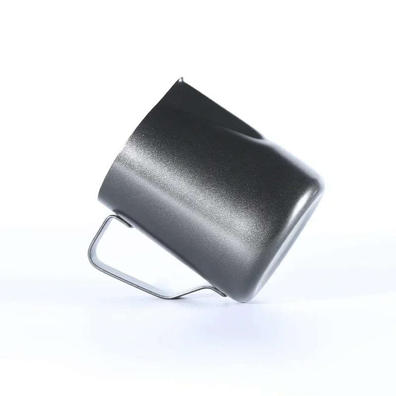 Gruby Czarny Kubek do Latte Ar – Milk Steaming Pitcher recenzja i cena