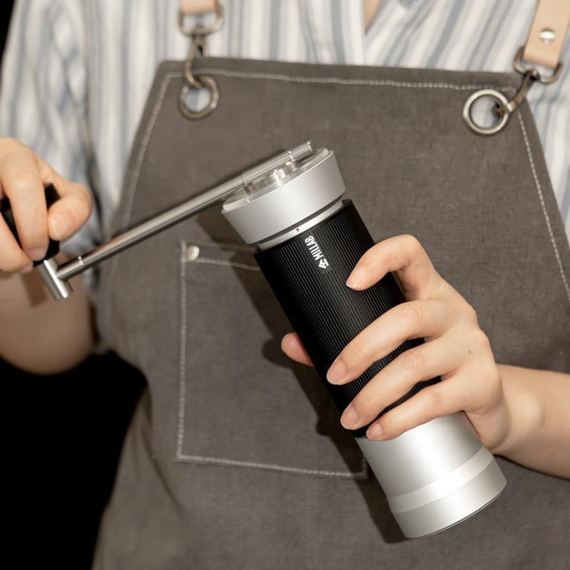 Ręczny młynek do kawy Timemore – Coffee Equipment Grinder recenzja i cena